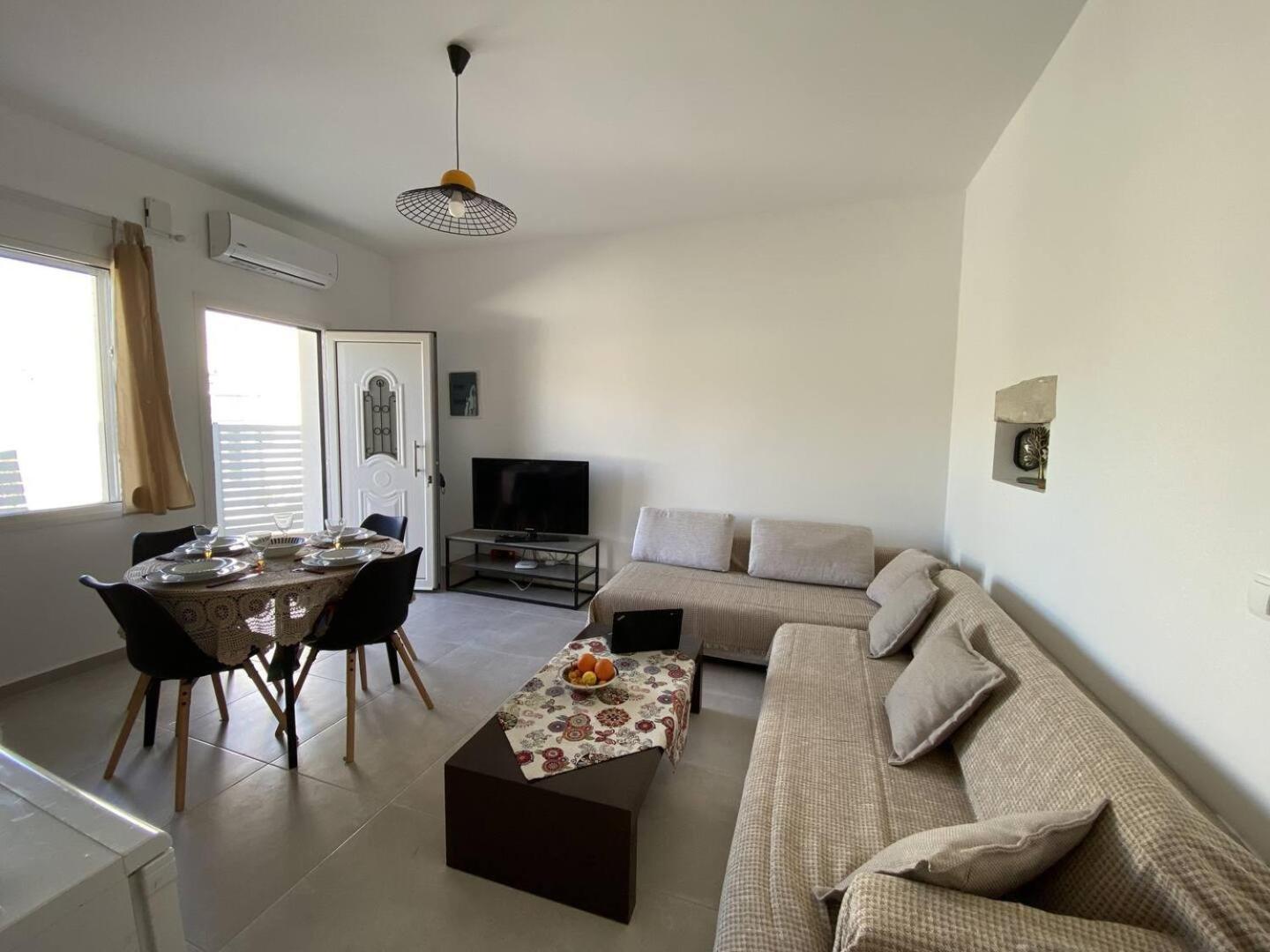 Orphanos Apartment Kamilari Esterno foto